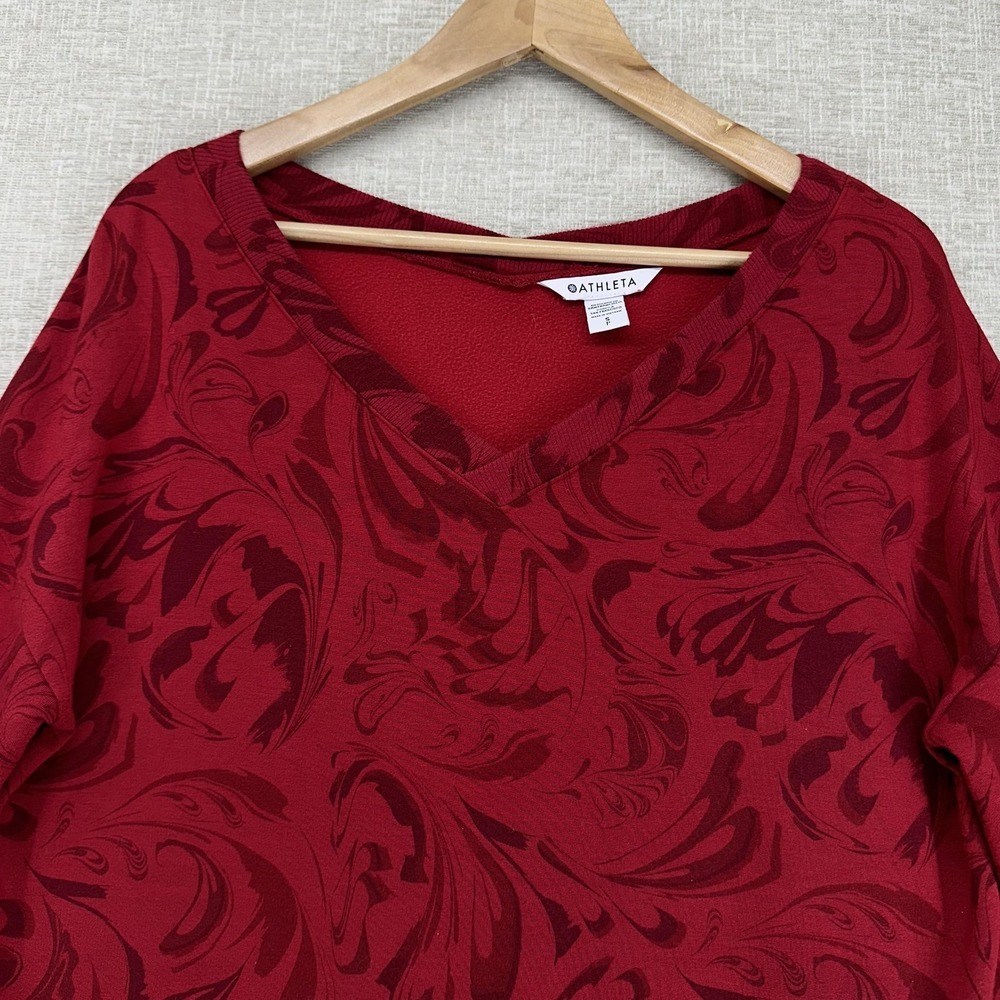Athleta Sweatshirt Womens Small Red Paisley V Neck Fleece Stretch Pullover Gym - Picture 2 of 12